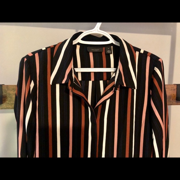 NWOT! | Halogen | Vertical Striped Blouse | Size:M - Picture 7 of 10